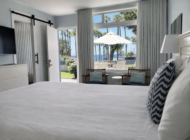 Bayside Hotel