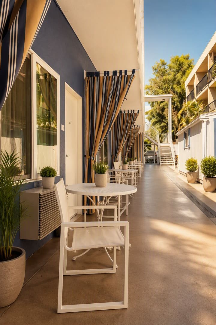 Bayside Hotel