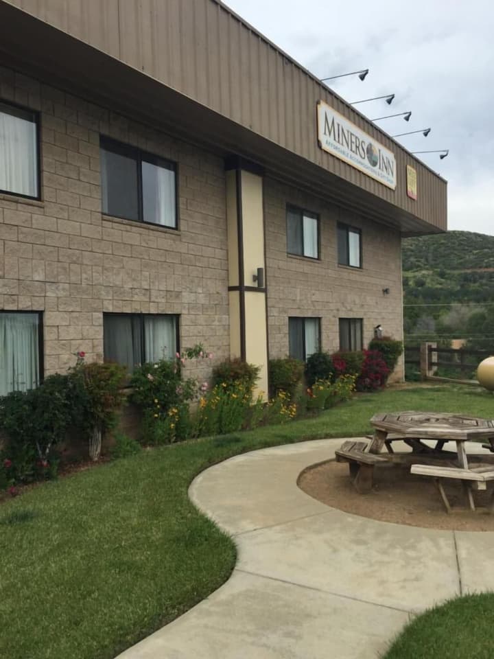 Miners Inn