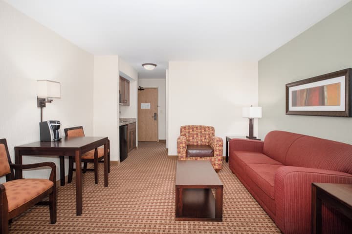 Holiday Inn Express & Suites Gillette by IHG