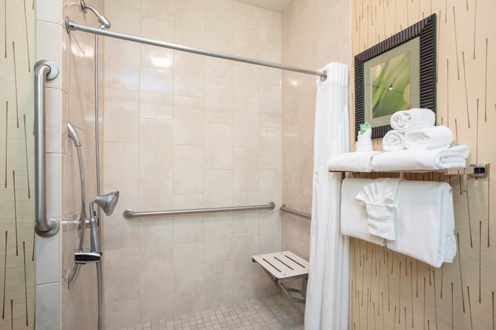 Holiday Inn Express & Suites Gillette by IHG