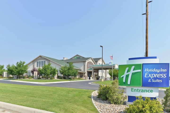 Holiday Inn Express & Suites Gillette by IHG