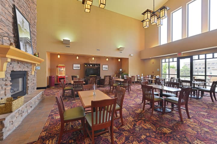 Holiday Inn Express & Suites Gillette by IHG