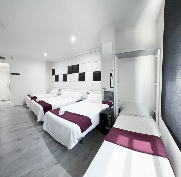 Hotel Avenida de España