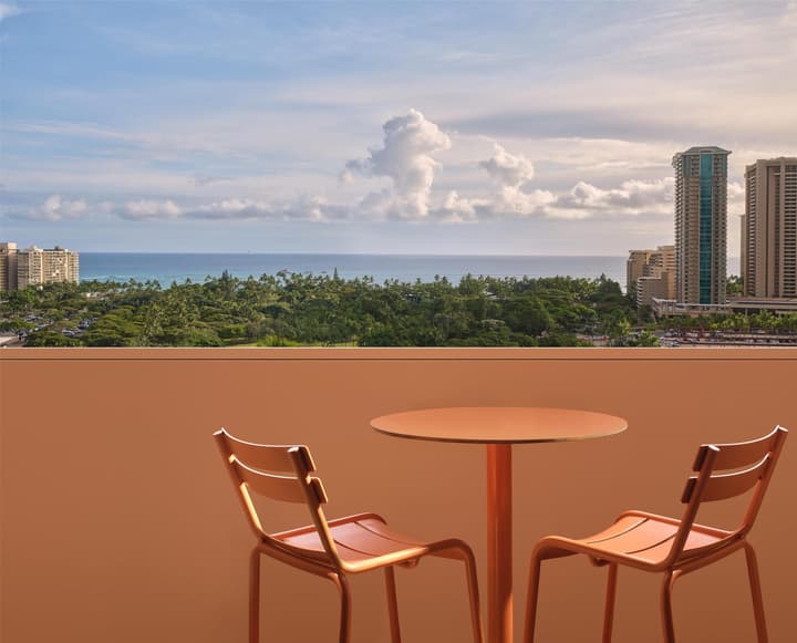 The Ambassador Hotel of Waikiki, Tapestry Collection by Hilton