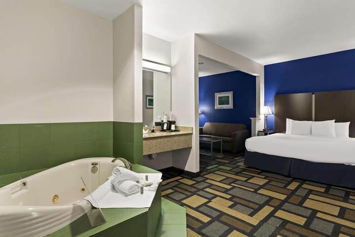 Best Western Galleria Inn & Suites