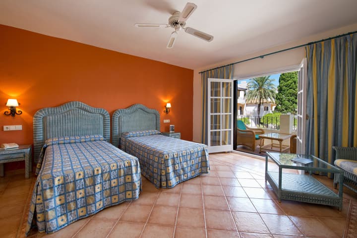 Hotel BlueBay Banús