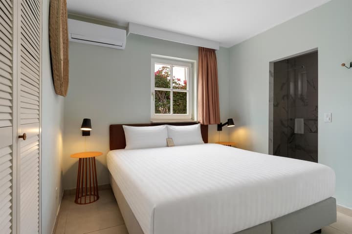 Sonesta Hotels & Resorts Livingstone Curacao