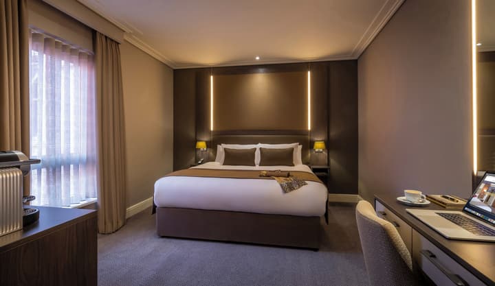 The Belvedere Hotel Parnell Square