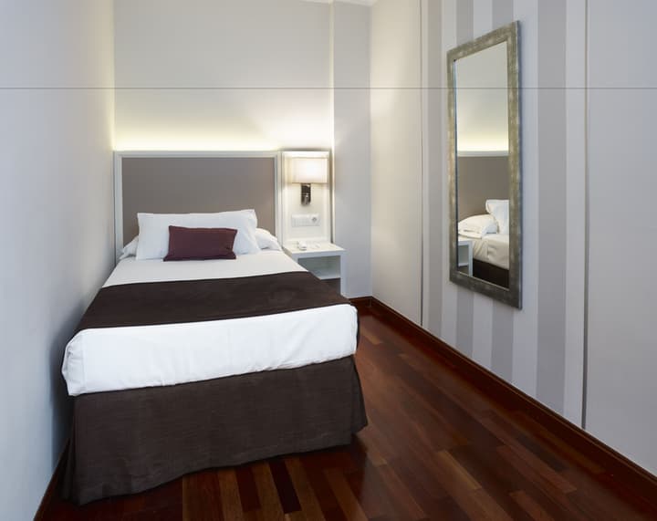 Hotel Maestranza