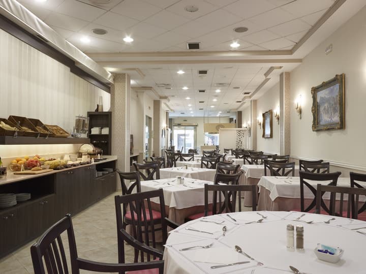 Hotel Maestranza
