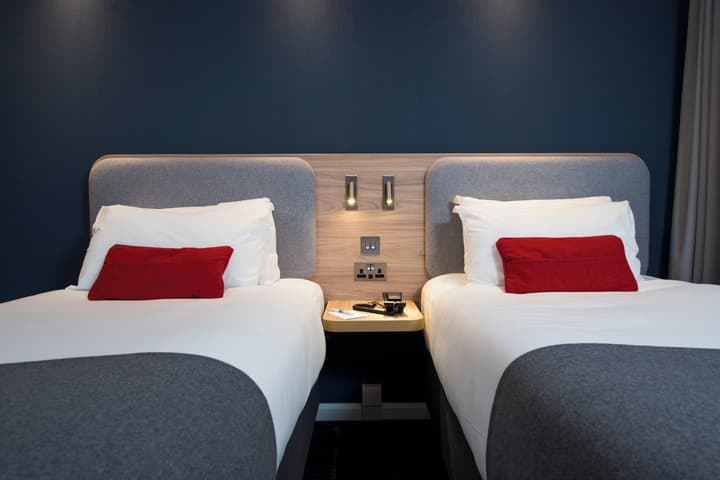 Holiday Inn Express Bath by IHG