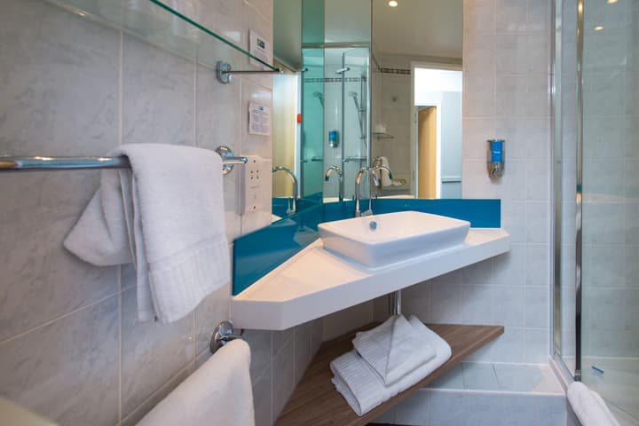 Holiday Inn Express Bath by IHG