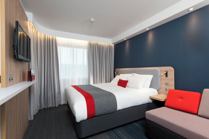 Holiday Inn Express Bath by IHG