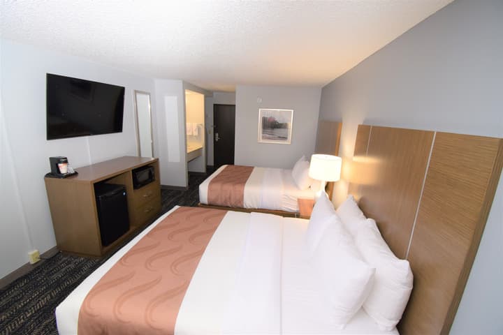 Quality Inn Marquette