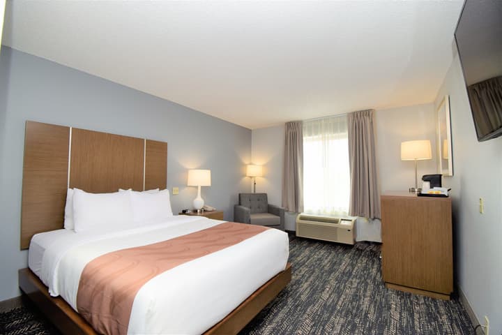 Quality Inn Marquette