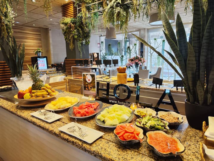 Hotel La Laguna Spa And Golf