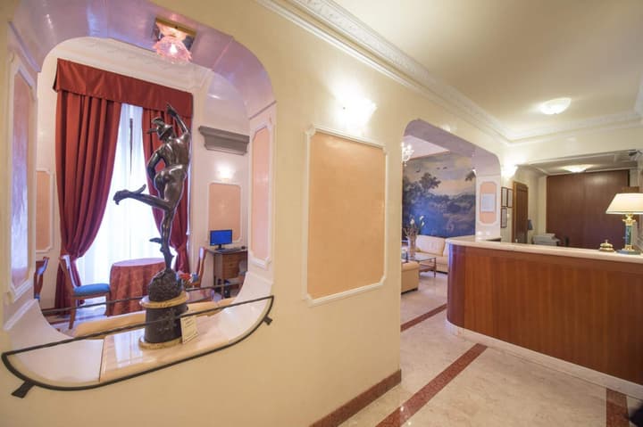 Strozzi Palace Hotel