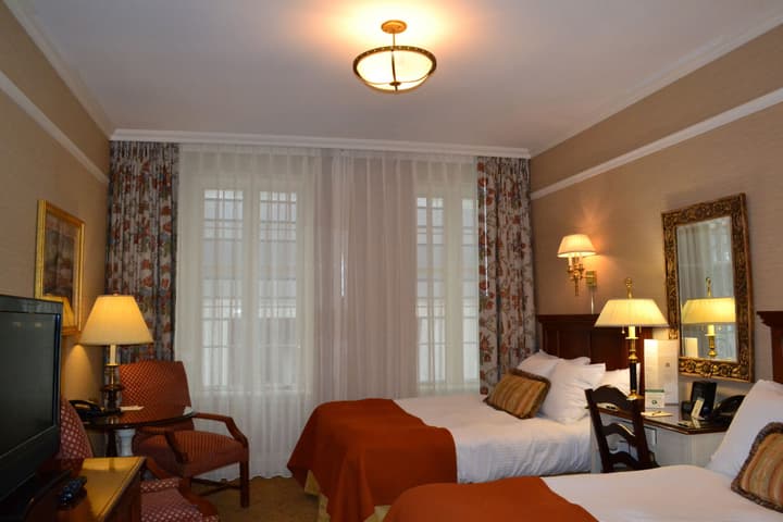 The Wall Street Inn