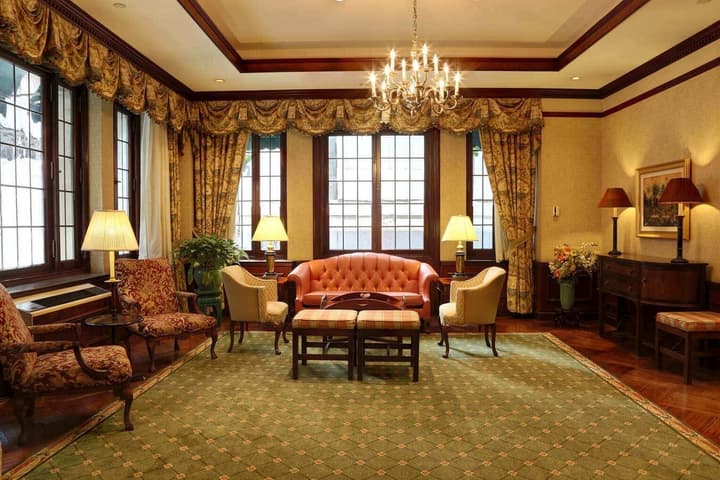 The Wall Street Inn