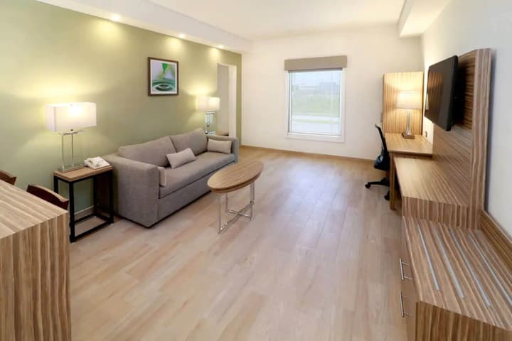 Wyndham Garden Monterrey Valle Real