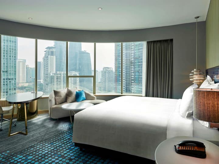 Pullman Kuala Lumpur City Centre Hotel & Residences