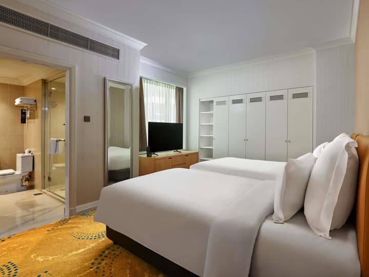 Pullman Kuala Lumpur City Centre Hotel & Residences