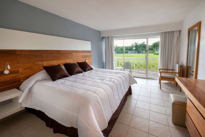 Viva Fortuna Beach by Wyndham, A Trademark Resort