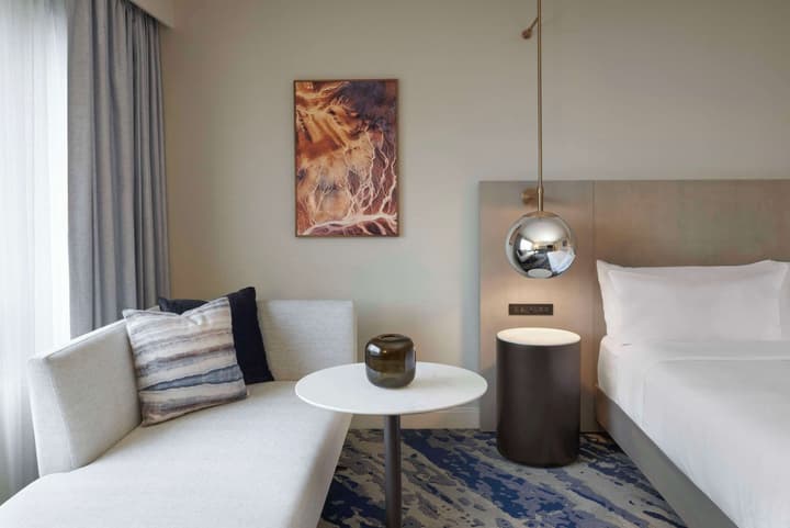 Hilton Toronto