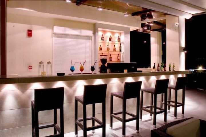 Crystal City Hotel