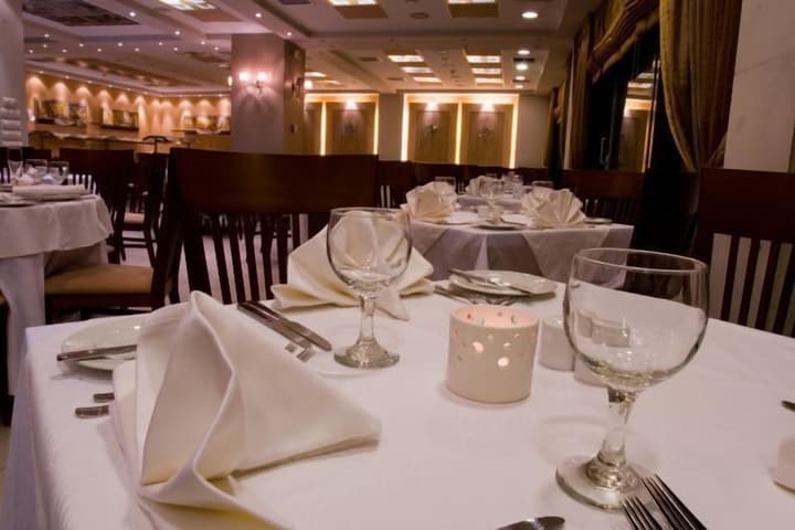 Crystal City Hotel