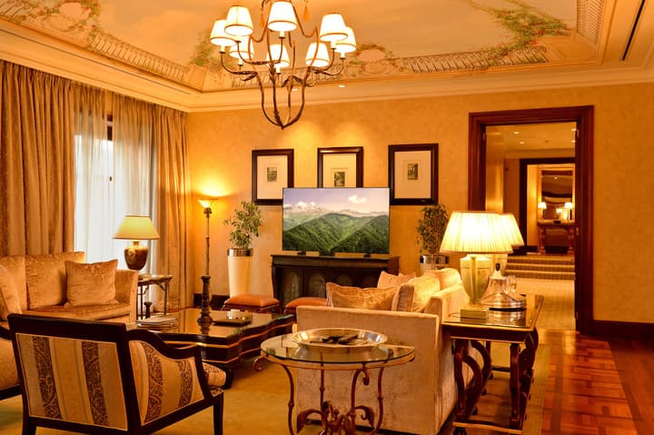 Palazzo Hotel