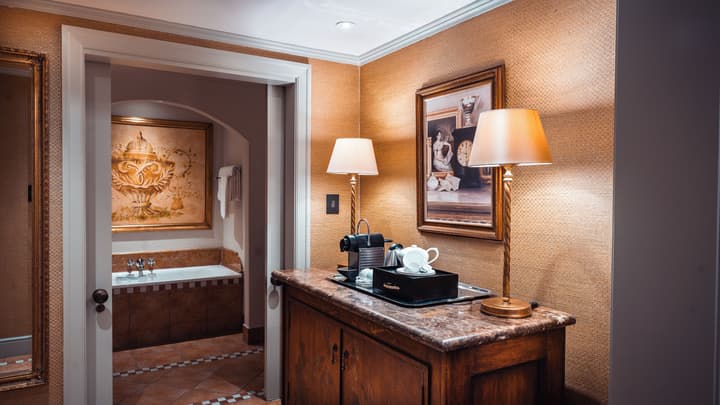 Palazzo Hotel