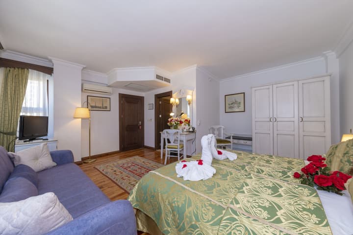 Arena Hotel - Special Class