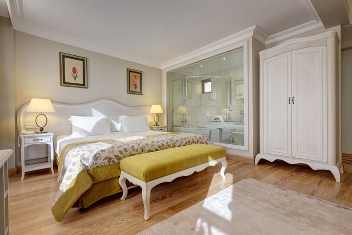 Arena Hotel - Special Class