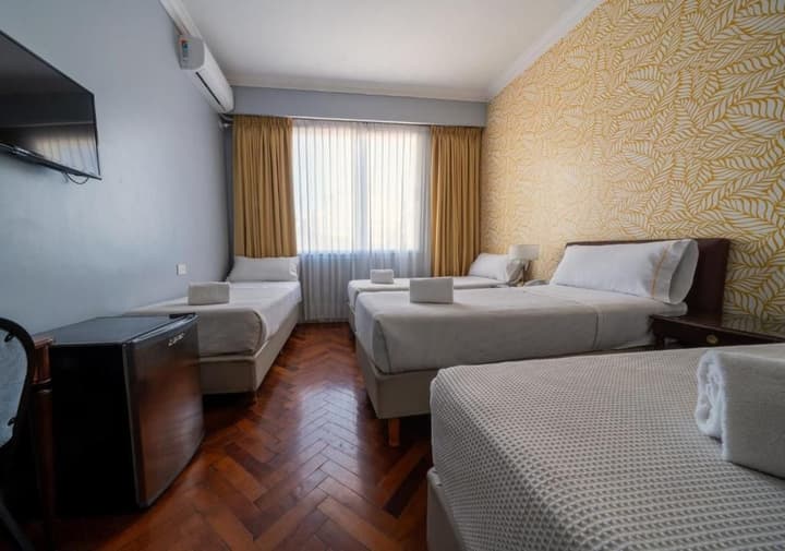 Regis Orho Hotel