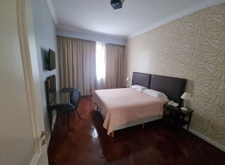 Regis Orho Hotel
