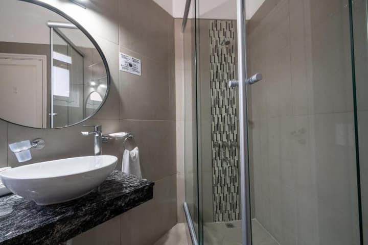 Regis Orho Hotel