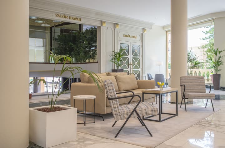 Hotel Benidorm East by Pierre & Vacances