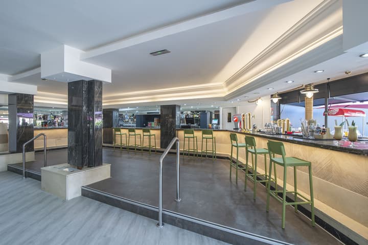 Hotel Benidorm East by Pierre & Vacances