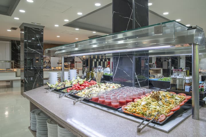 Hotel Benidorm East by Pierre & Vacances