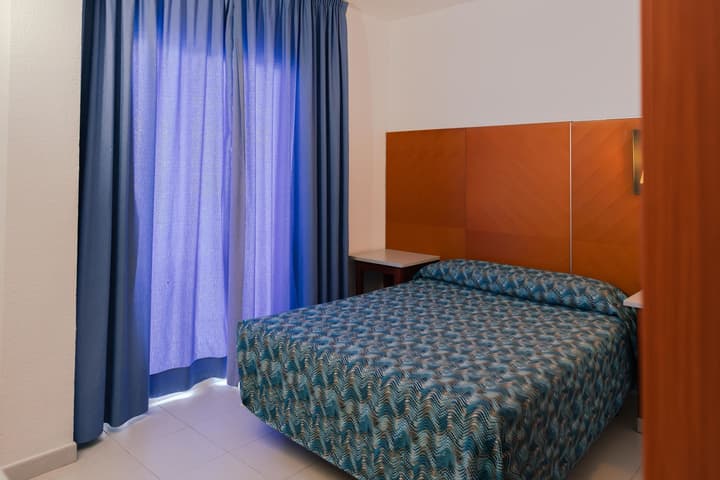 Port Fiesta Park Hotel