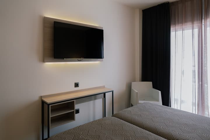 Port Fiesta Park Hotel