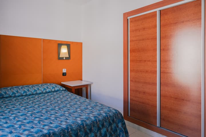 Port Fiesta Park Hotel