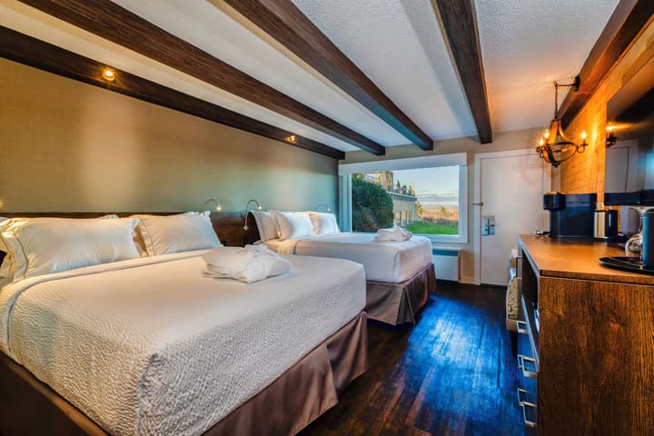 Old Orchard Inn