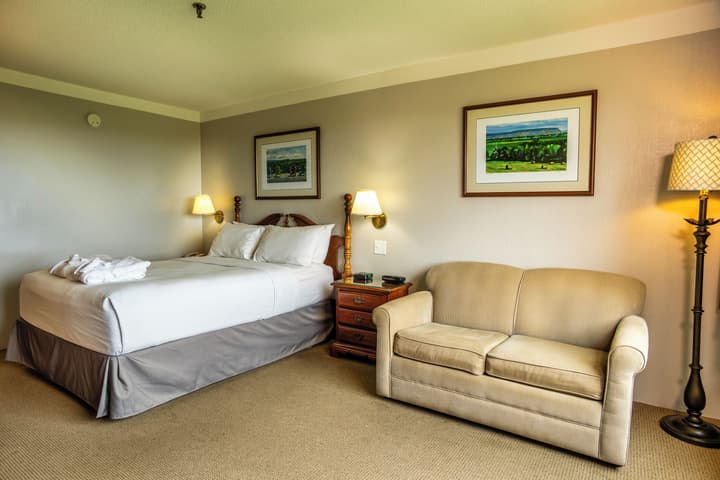 Old Orchard Inn