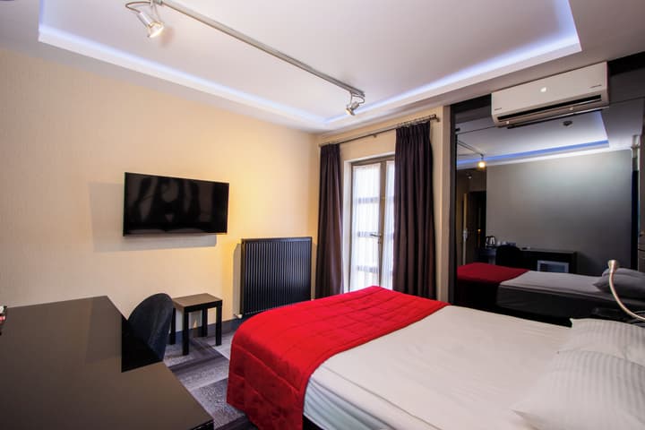 Maltepe Hotel 2000