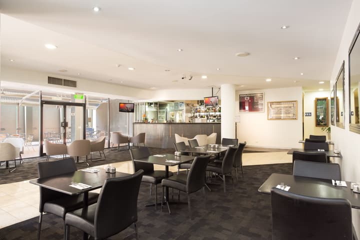 Riverside Hotel Southbank