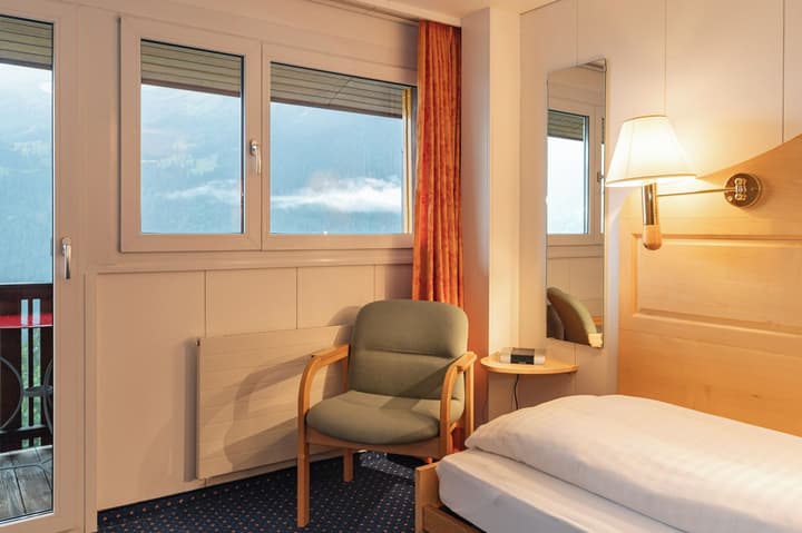 Hotel Bellevue - Traditional Swiss Hideaway