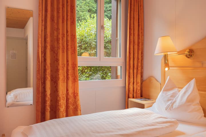 Hotel Bellevue - Traditional Swiss Hideaway